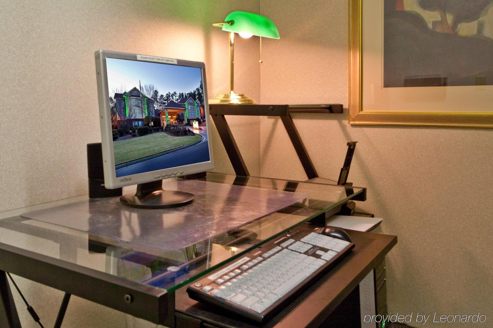 Holiday Inn Hotel And Suites Peachtree City By Ihg Удобства фото
